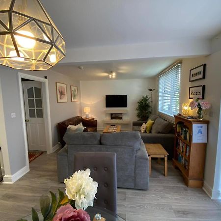Meadowside Cottage Bassenthwaite Lake ภายนอก รูปภาพ